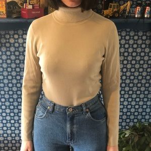 Vintage turtleneck